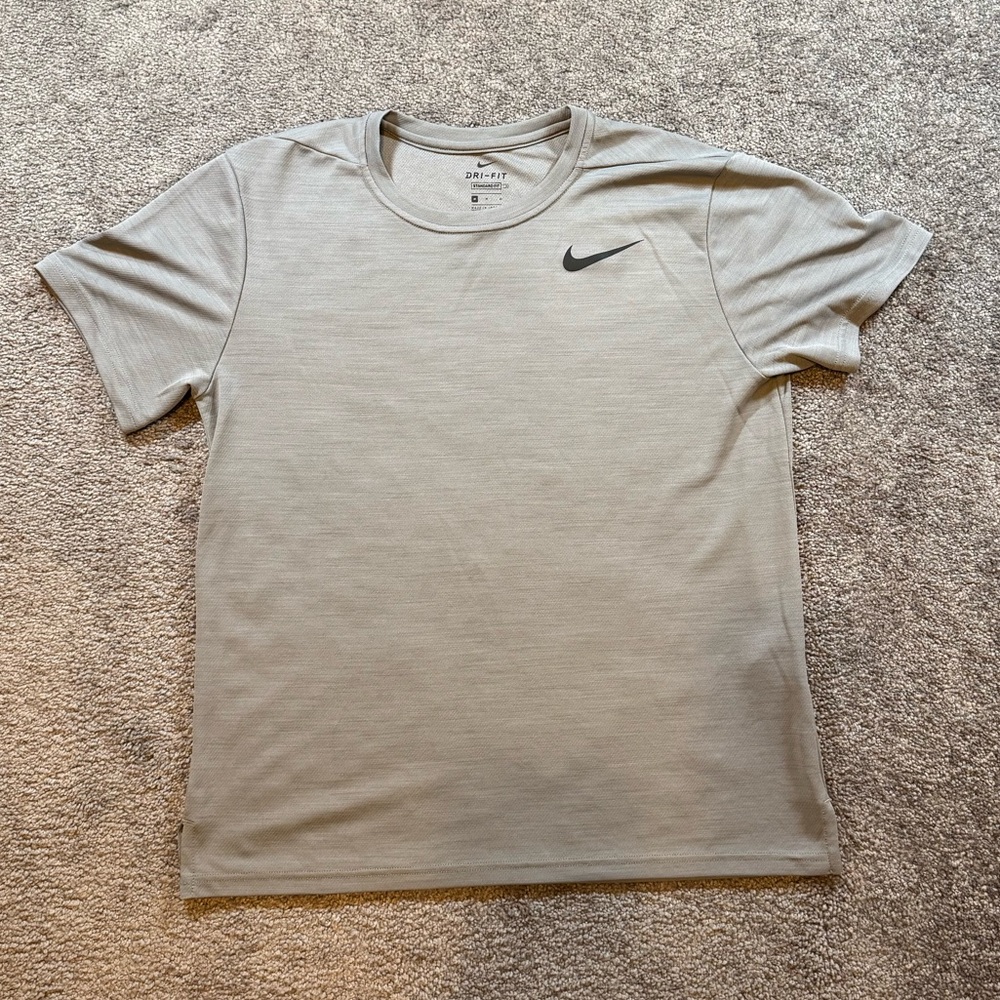 Nike Dri-fit T-shirt